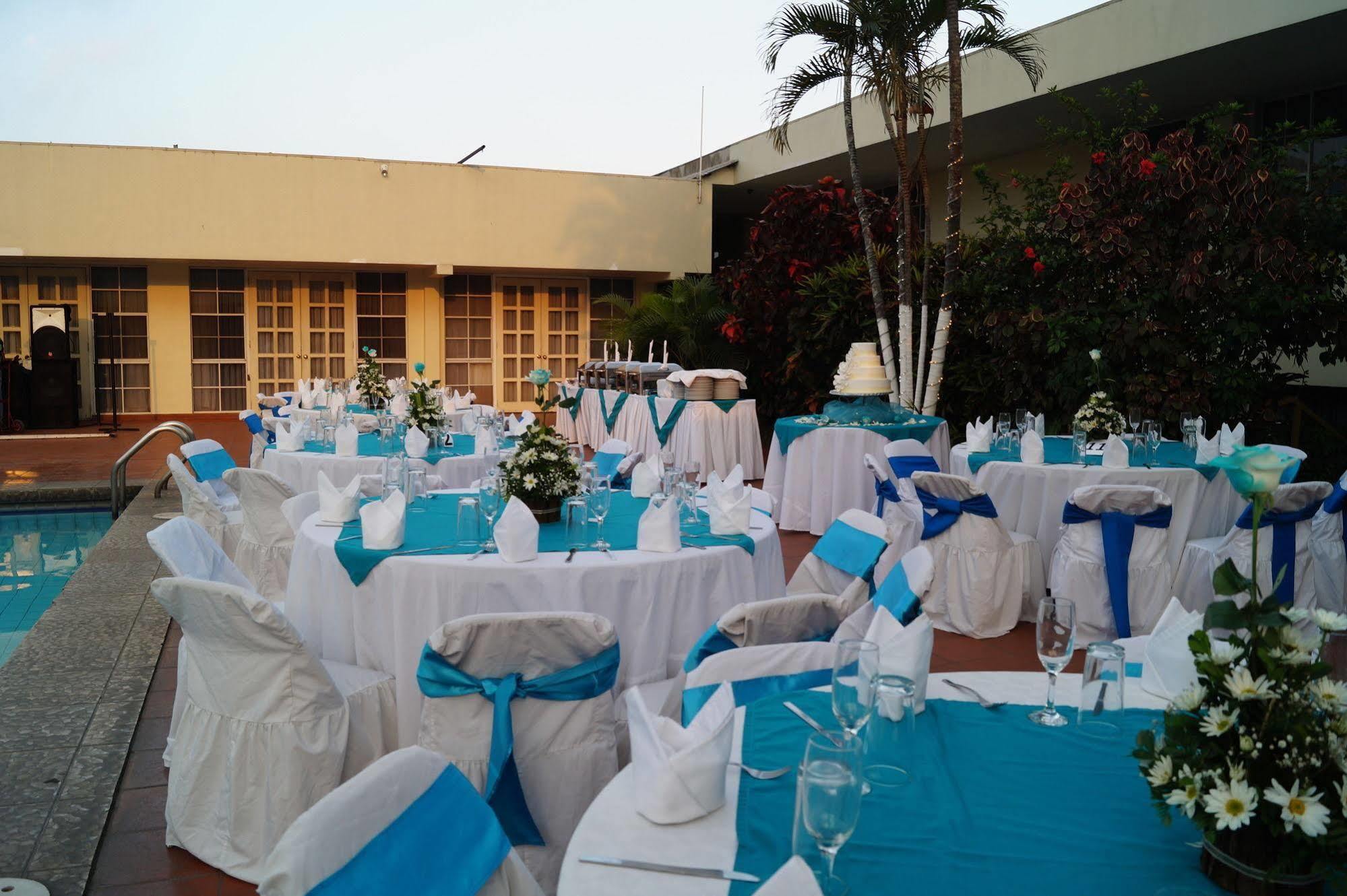 Siesta Hotel And Casino Antiguo Cuscatlán Zewnętrze zdjęcie